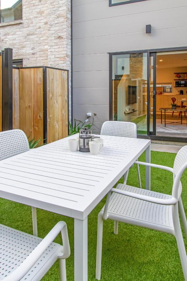 شقة Vibrant City Abode - 2 Bed 2 Bath كريستتشيرش المظهر الخارجي الصورة