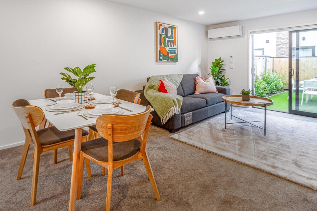 شقة Vibrant City Abode - 2 Bed 2 Bath كريستتشيرش المظهر الخارجي الصورة